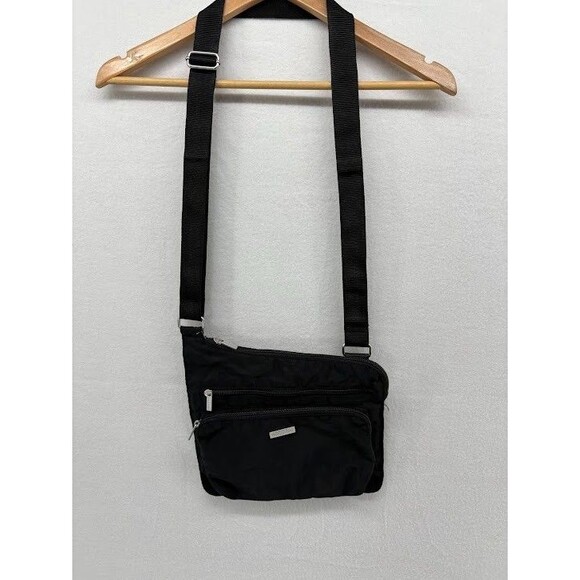 Baggallini Crossbody Bag Black Water Resistant Triple Zip Closure - Picture 1 of 6